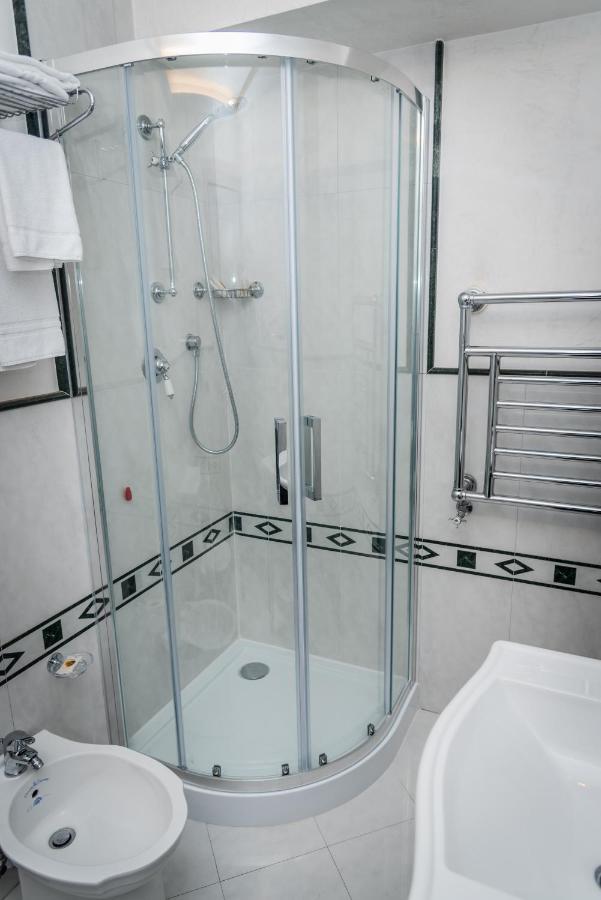 Pensión Il Salotto Di Firenze 3*